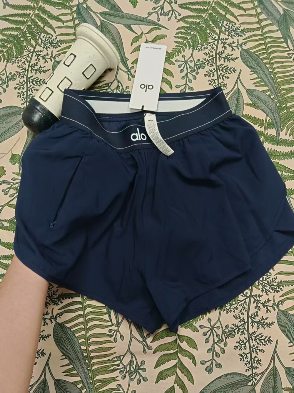 New Navy Blue🧊Alo Yoga Match Point High-Waisted Short🤩Performance | Athleisure - Picture 4 of 9